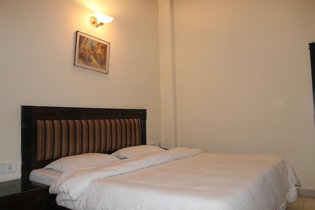 Hotel O Grand Central Дели Экстерьер фото